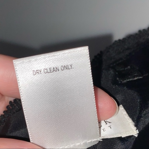 White House Black Market Lace Strapless Cocktail Dress Size 2 - Picture 10 of 10